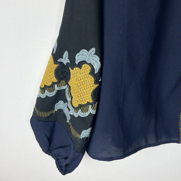 Vanessa Virginia Top - Women's Small - Picture 4 of 6